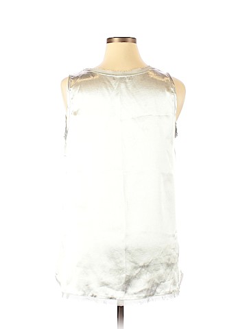 Rebel Wilson X Angels Sleeveless Blouse (view 2)