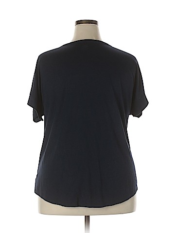 Old Navy Short Sleeve T-Shirt (view 2)