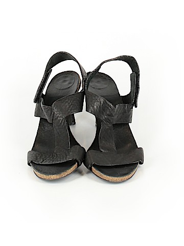 Pedro Garcia Heels (view 2)