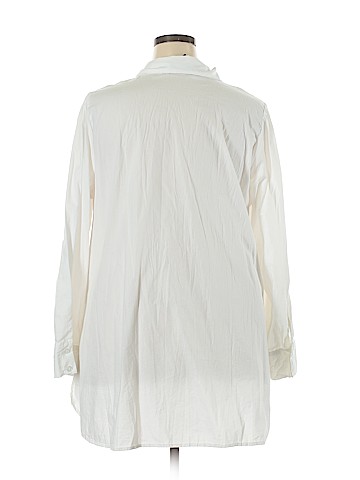 Lane Bryant Long Sleeve Button-Down Shirt (view 2)