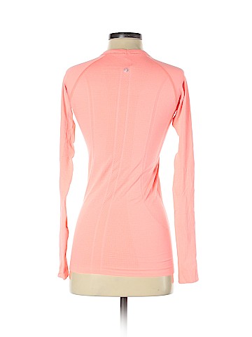 Lululemon Athletica Active T-Shirt (view 2)