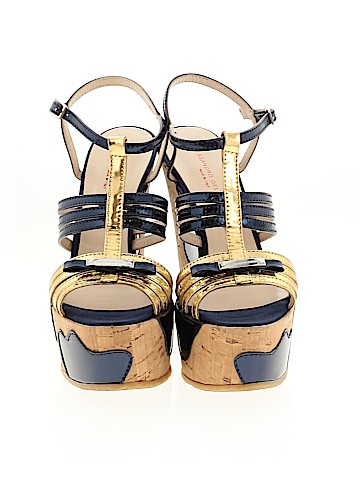 Alessandro Dell'Acqua Wedges (view 2)