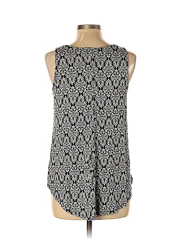 Nike Sleeveless Top (view 2)