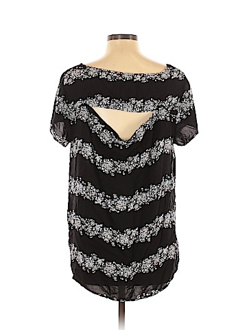 Torrid Short Sleeve Blouse (view 2)