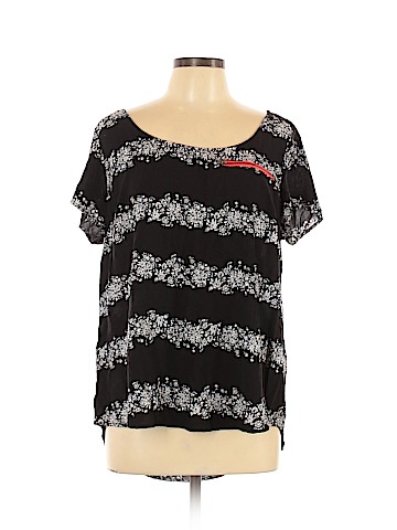 Torrid Short Sleeve Blouse (view 1)