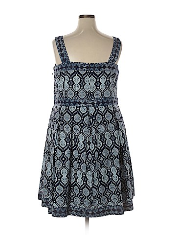 Ivanka Trump Casual Dress (view 2)