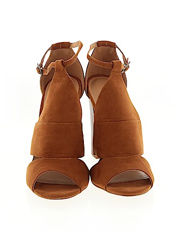 Bamboo Heels (view 2)