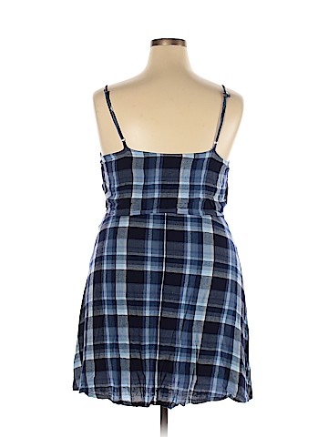 Universal Thread Casual Dress (view 2)