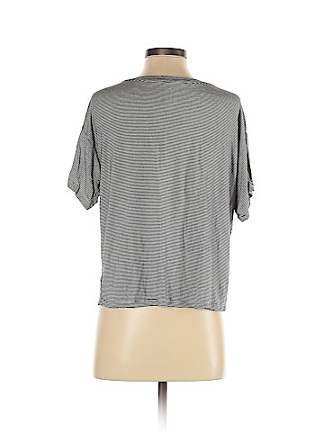 American Eagle Outfitters Short Sleeve T-Shirt (view 2)