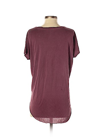 American Eagle Outfitters Short Sleeve T-Shirt (view 2)
