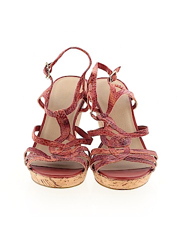 Kelly & Katie Wedges (view 2)