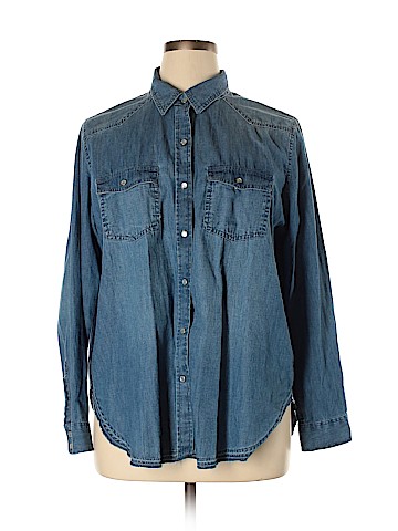 Mossimo Supply Co. Long Sleeve Button-Down Shirt (view 1)