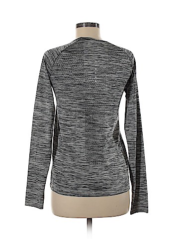 Nike Active T-Shirt (view 2)