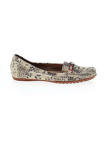 Hush Puppies Flats (view 1)