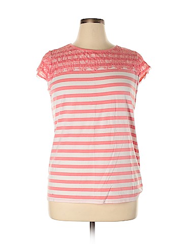 Elle Short Sleeve T-Shirt (view 1)