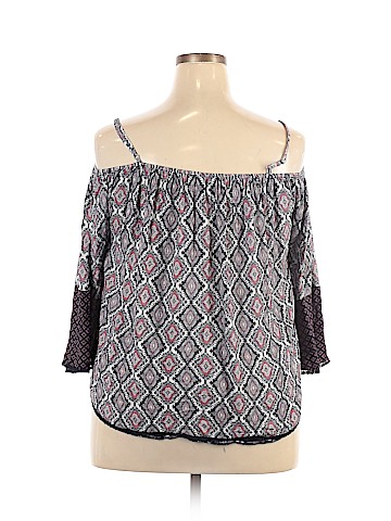 Cato Long Sleeve Top (view 2)