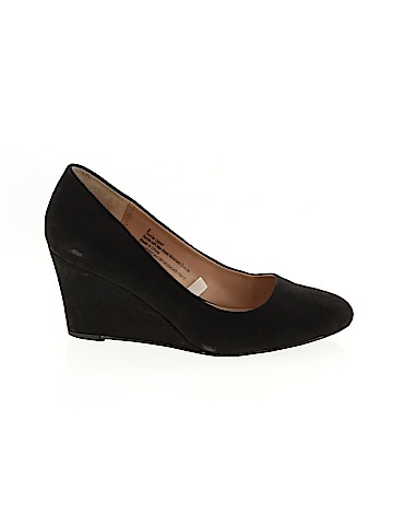 A New Day Wedges (view 1)