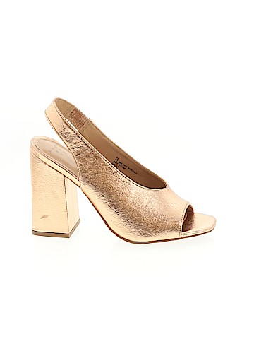 A New Day Heels (view 1)