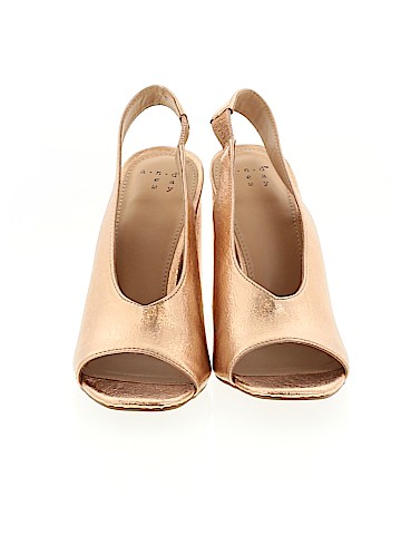 A New Day Heels (view 2)