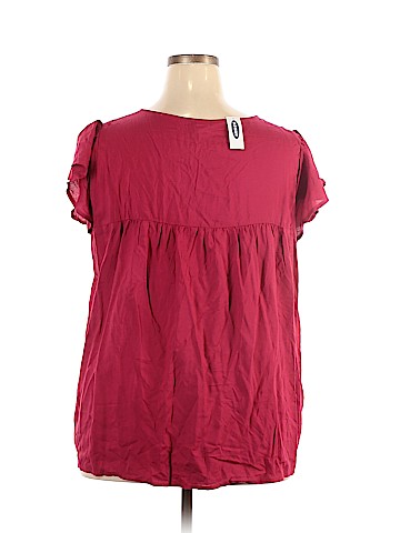 Old Navy Short Sleeve Blouse (view 2)