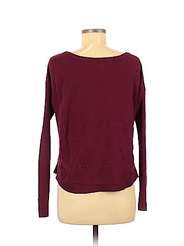 American Eagle Outfitters Pullover Sweater (view 2)