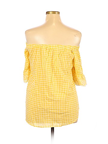 Old Navy 3/4 Sleeve Top (view 2)