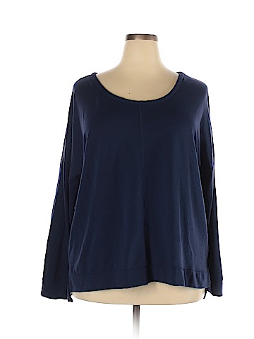 Old Navy Pullover Sweater (view 1)