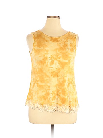 Jolt Sleeveless Top (view 1)