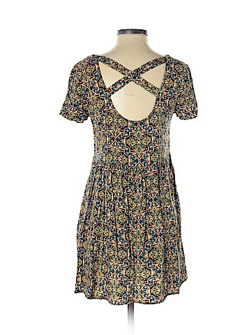 Forever 21 Casual Dress (view 2)