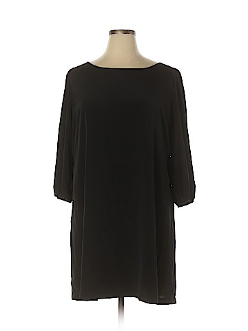 Old Navy Casual Dress (view 1)