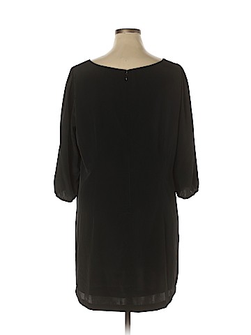 Old Navy Casual Dress (view 2)