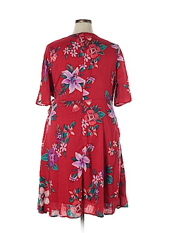 Old Navy Casual Dress (view 2)