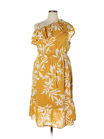 Old Navy Casual Dress (view 1)