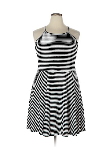 Mossimo Supply Co. Casual Dress (view 1)