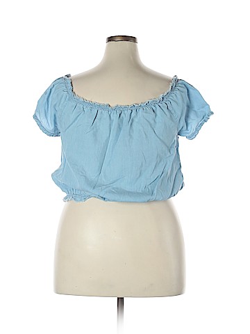 American Rag Cie Short Sleeve Blouse (view 2)