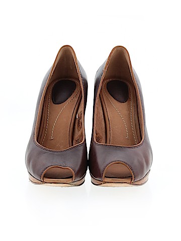 Fossil Heels (view 2)