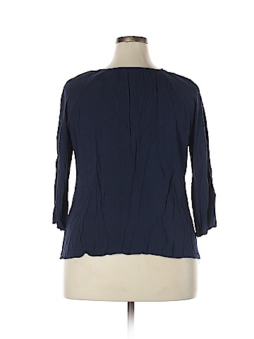 Solitaire 3/4 Sleeve Blouse (view 2)