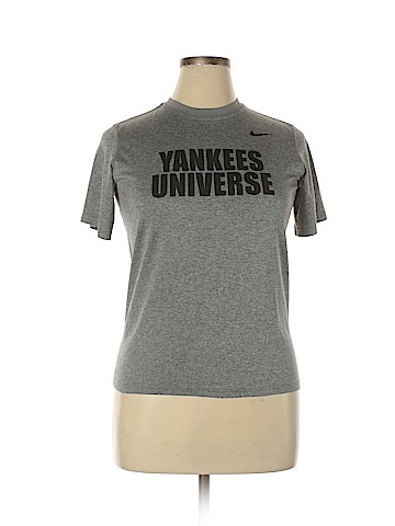 Nike Active T-Shirt (view 1)