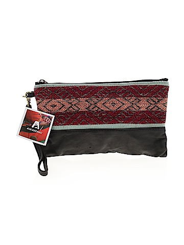 Awamaki Lab Wristlet (view 1)