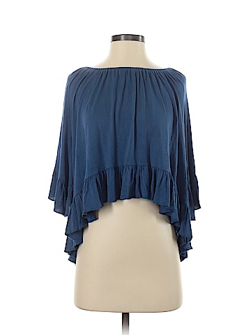 American Eagle Outfitters 3/4 Sleeve Top (view 1)