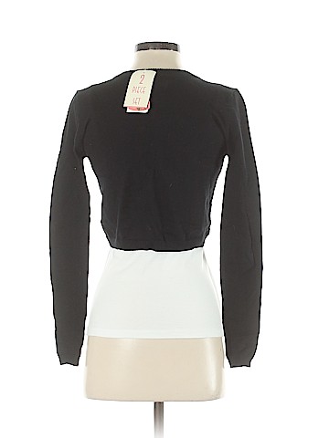 Speechless Shrug (view 2)