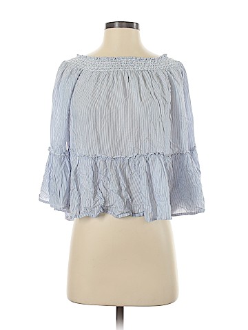 American Eagle Outfitters 3/4 Sleeve Blouse (view 1)