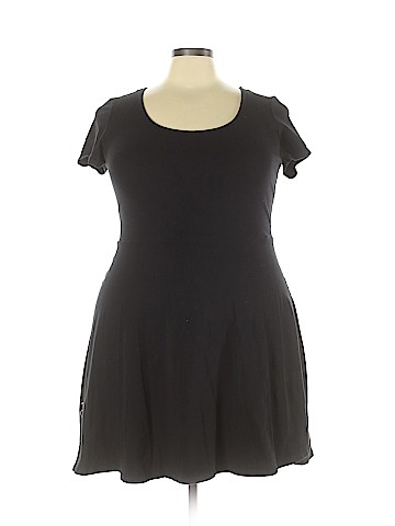 Forever 21 Casual Dress (view 1)