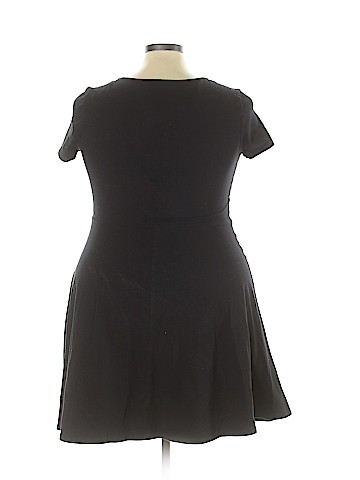 Forever 21 Casual Dress (view 2)