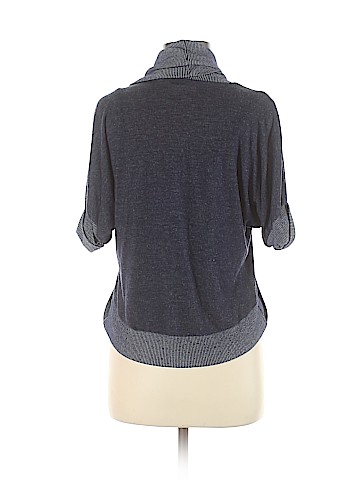 Delia's Cardigan (view 2)