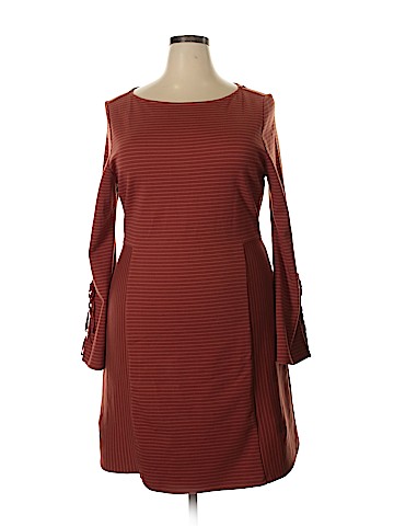 Summer and Sage Casual Dress (view 1)