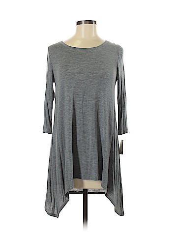 Mudd 3/4 Sleeve Top (view 1)