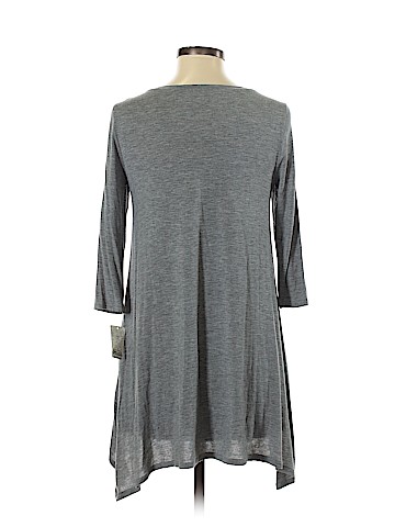 Mudd 3/4 Sleeve Top (view 2)