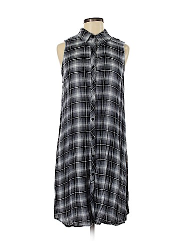 Forever 21 Casual Dress (view 1)