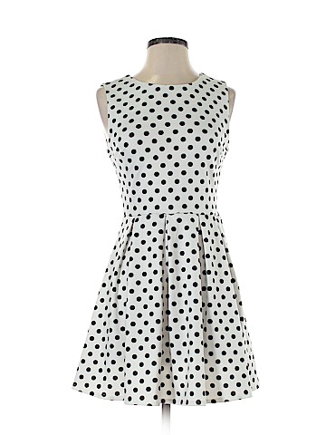 Forever 21 Casual Dress (view 1)